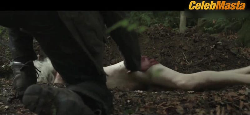 Olwen Fouere Shows Tits, Bush Scene in The Survivalist