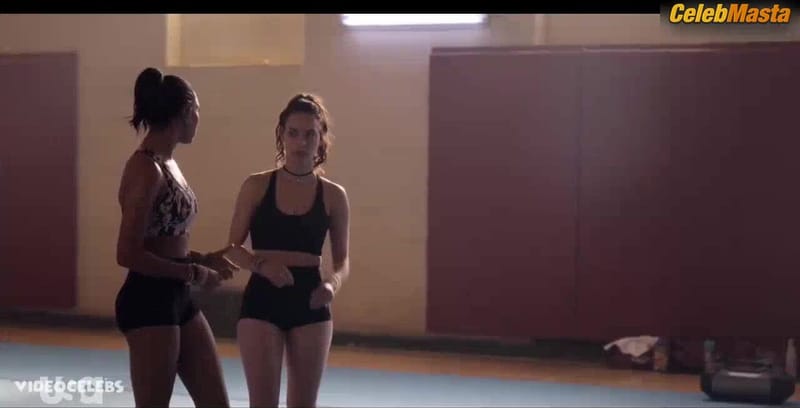 Willa Fitzgerald Bares Booty and Boobs Scene in Dare Me