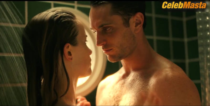 Willa Fitzgerald Underwear Scene in Pulse Movie