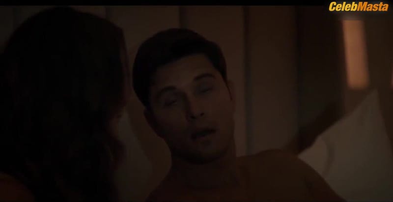 Billie Lourd's Sexy Scene from American Horror Stories