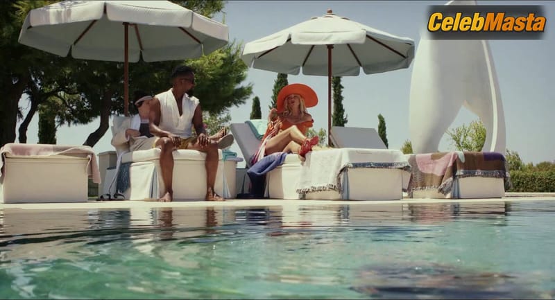 Kate Hudson and Madelyn Cline's Swimsuit Scene in Glass Onion A Knives Out Mystery