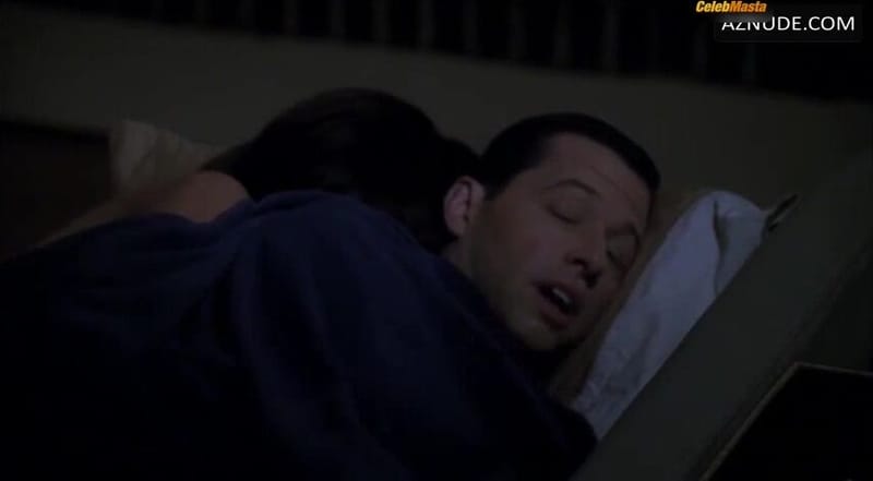 Jennifer Taylor's Sexy Scene in Two And A Half Men