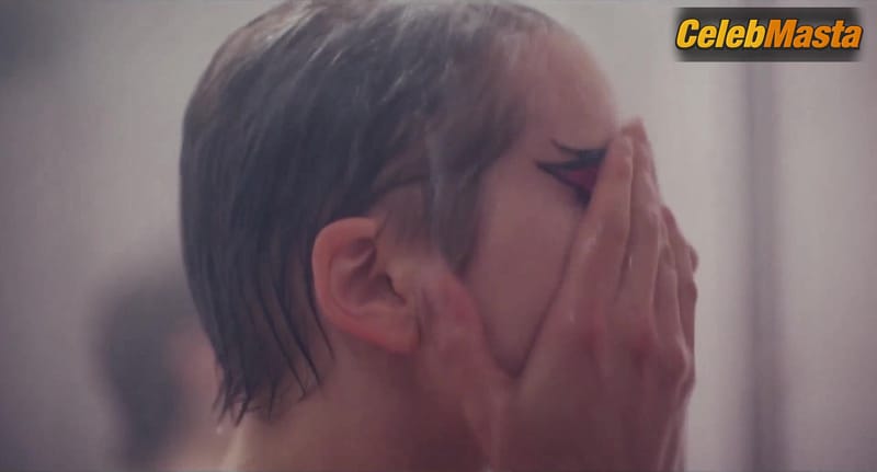 Amalia Holm, Nora Cornelia Bjordal Foss and Thea Sofie Loch Naess's Hot Scene in Delete Me