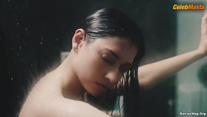 Tamanna Bhatia's Sexy Scene from 11th Hour