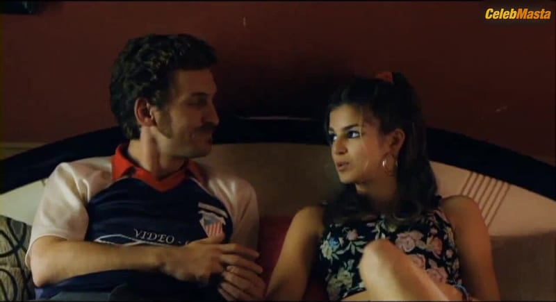 Clara Lago's Sexy Scene from Primos