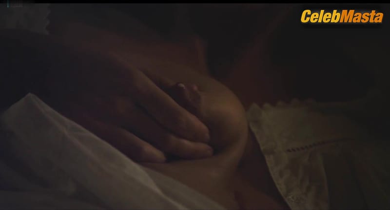 Maggie Gyllenhaal Tits Scene from River Of Fundament