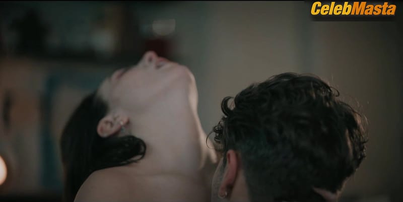 Regina Pavon and Maria de Villa's Tits and Butt Scene in Dark Desire