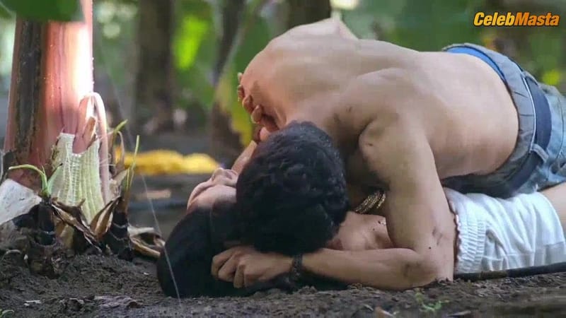 Priya Mishra Shows Off Sexy Scene in Mann Marzi