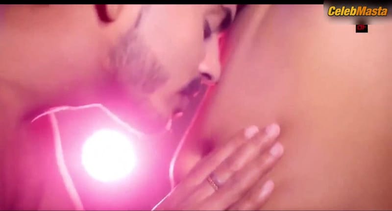 Priya Gamre Flaunts Booty, Boobs Scene in Shadyantra