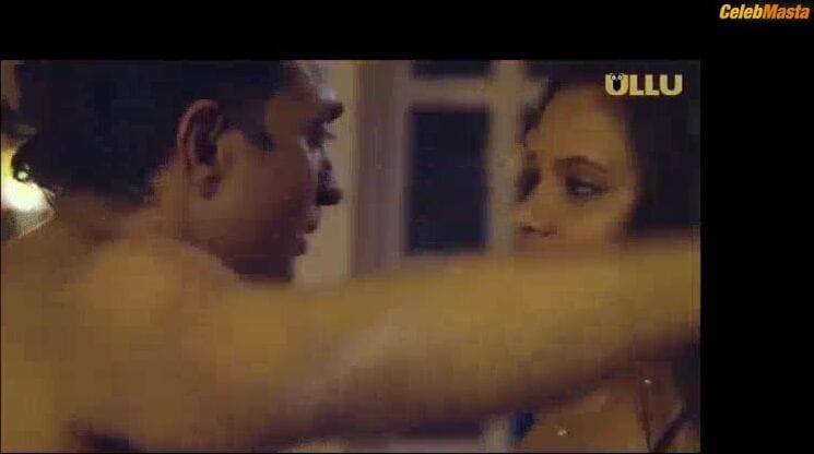 Priya Gamre Ass, Tits Scene from Charmsukh Majboori