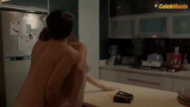 Ayanna Misola's Tits Scene from Larawan