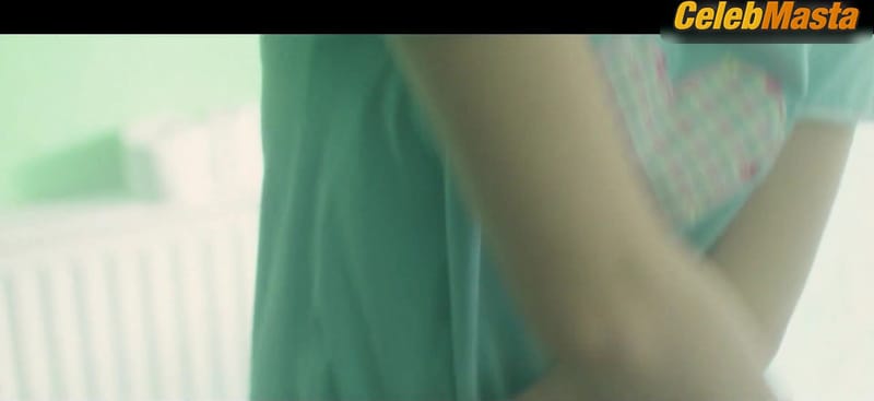 Daisy Edgar-Jones Underwear Scene from Pond Life