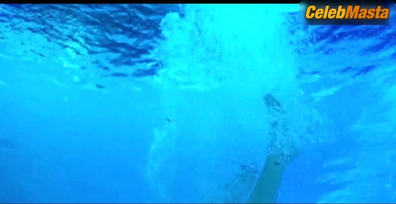 Odessa A'zion and Ariel Winter's Swimsuit Scene in Pools