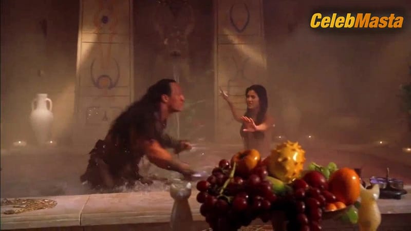 Kelly Hu's Sexy Scene from The Scorpion King