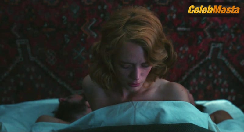 Stacy Martin and Cecile De France Flaunt Breasts Scene in Bonnard, Pierre and Marthe