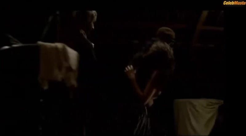 Camila Pitanga's Boobs Scene in O Preco Da Paz