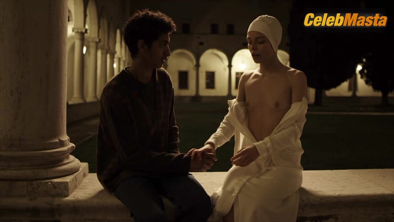 Ludivine Sagnier and Eco Andriolo Ranzi's Boobs Scene in The New Pope