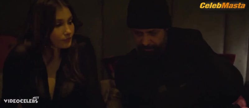 Ilayda Akdogan Tits, Underwear Scene from 10 Days Of A Curious Man