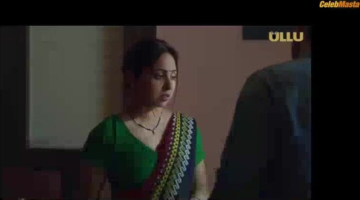 Khushboo Kamal's Underwear Scene in Jhumke