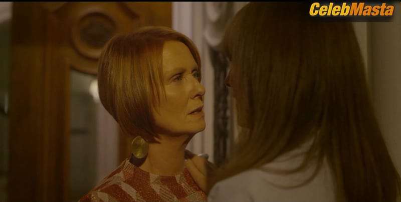 Cynthia Nixon and Dolly Wells Share a Lesbian Scene in And Just Like That...