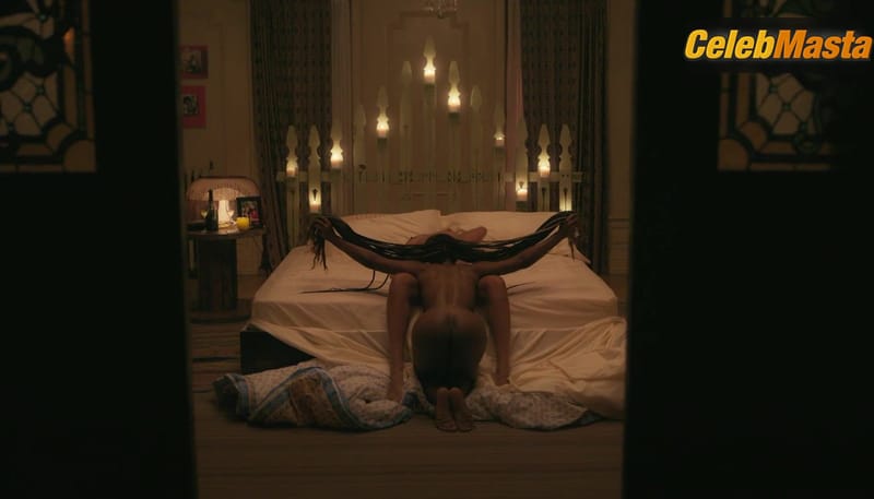 Ilfenesh Hadera and Dewanda Wise Tits, Ass Scene from She's Gotta Have It