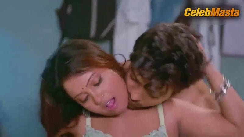 Rups Khan and Priya Roy Flaunt Sexy Scene in Adhuri Aas
