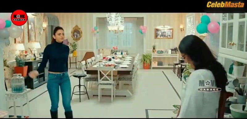 Rakul Preet Singh's Lesbian Scene from Manmadhudu 2
