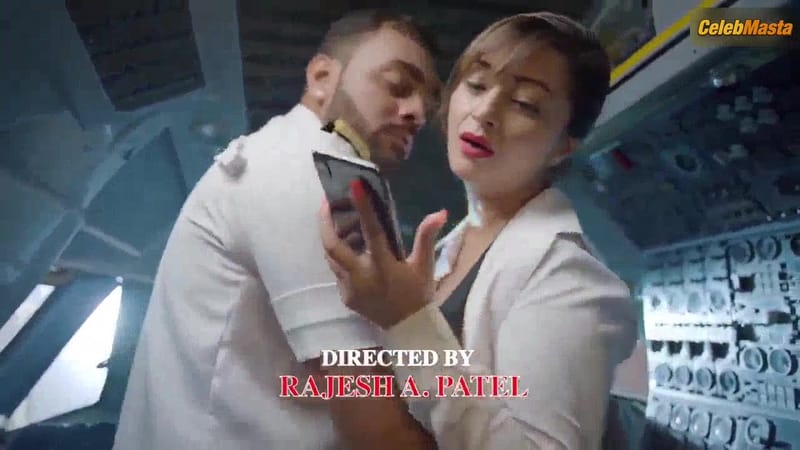 Irra Soni's Sexy Scene in Woodpecker