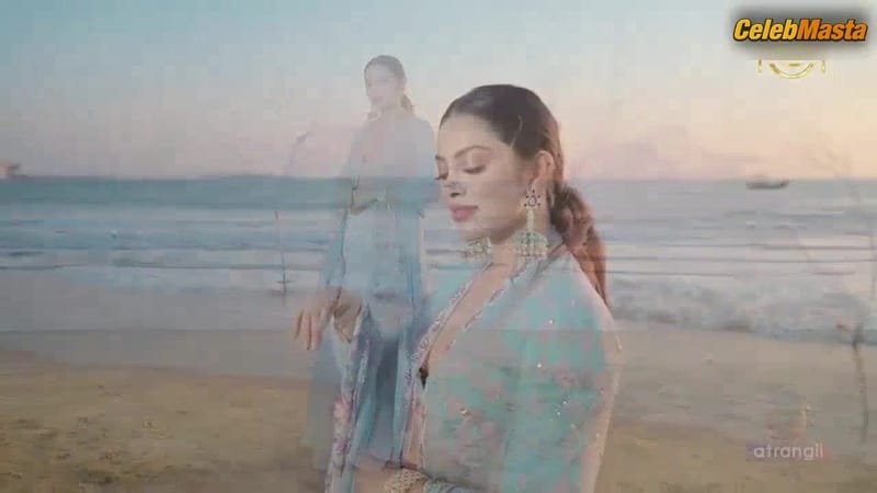 Muskaan Mohnot, Gargi Shirurkar and Aditi Jain's Hot Scene in Flaunt