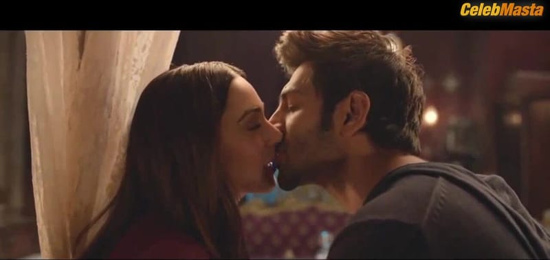 Kiara Advani's Sexy Scene from Bhool Bhulaiyaa 2