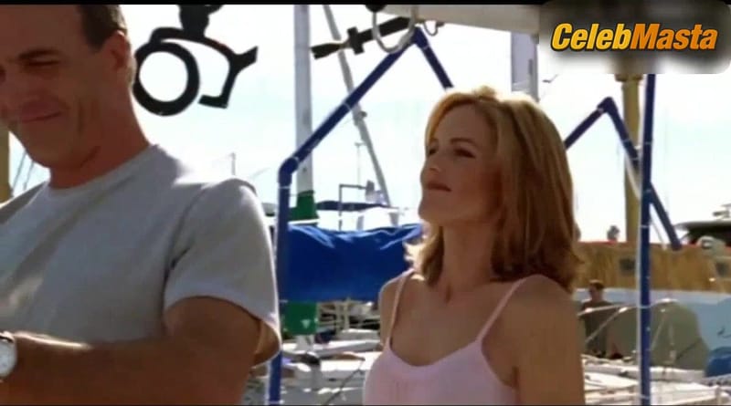 Elisabeth Harnois, Aubrey Dollar and Susan Walters's Swimsuit Scene in Point Pleasant