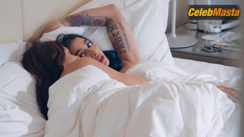 Lisa Ray and Gurbani Share Lesbian Scene in Four More Shots Please