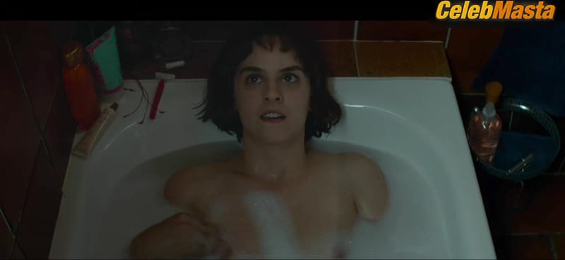 Noemie Merlant Tits Scene from Jumbo