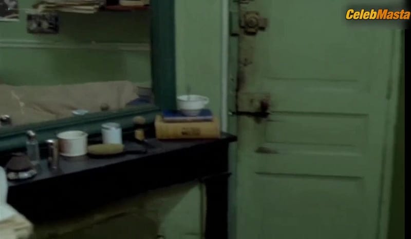 Isabelle Huppert's Ass, Tits Scene in Violette