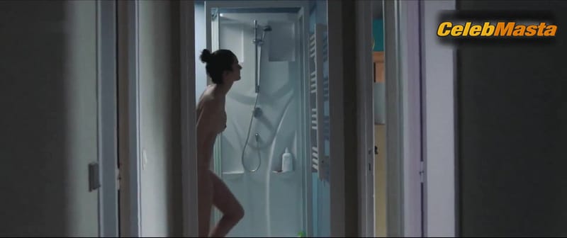 Noemie Merlant's Booty, Tits Scene in Le Ciel Attendra