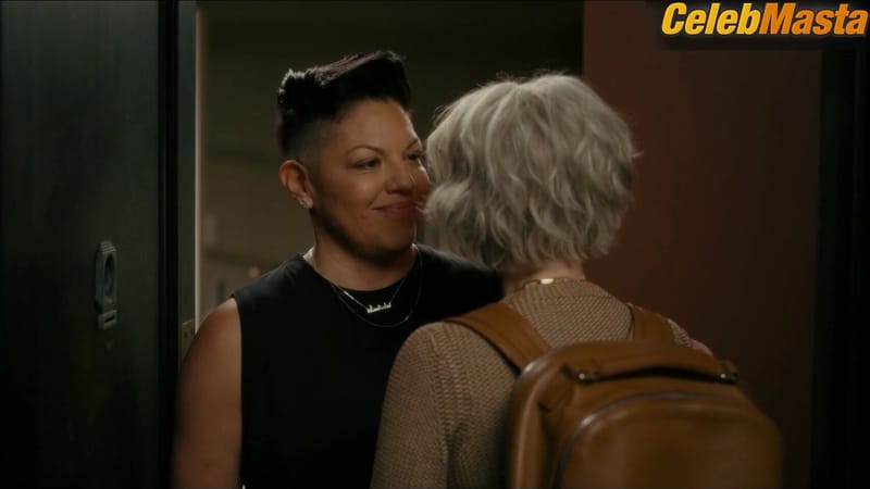 Cynthia Nixon and Sara Ramirez Get Lesbian Scene in And Just Like That...