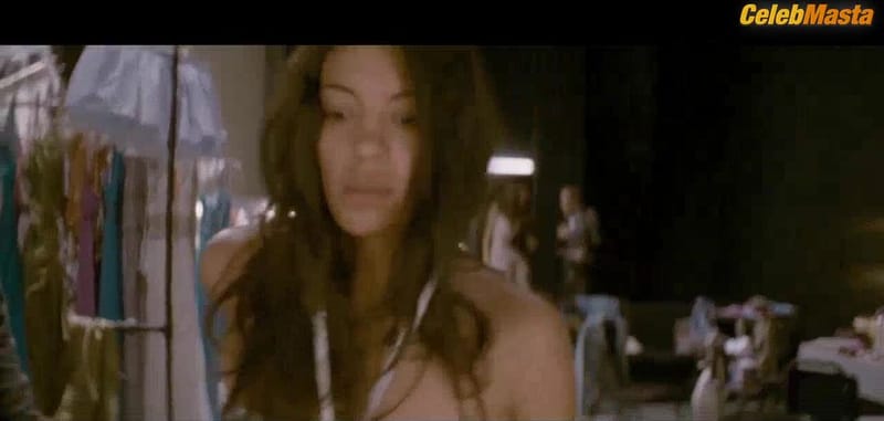 Stephanie Sigman's Booty, Boobs Scene in Miss Bala