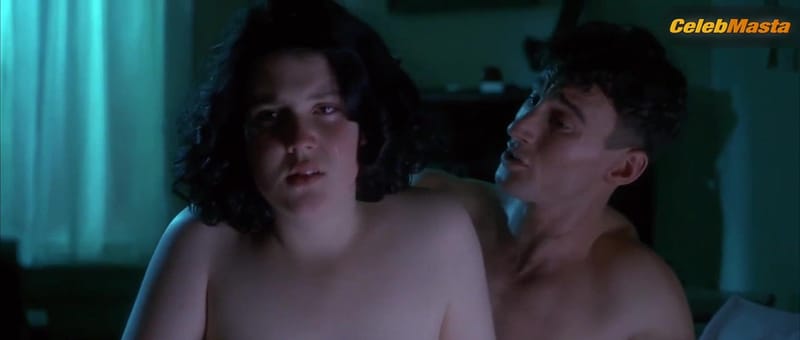 Melanie Lynskey's Sexy Scene from Heavenly Creatures