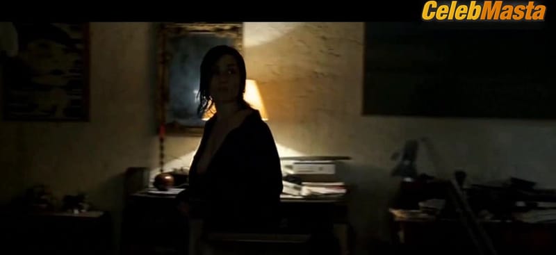 Emmanuelle Seigner's Tits Scene from Streghe Verso Nord