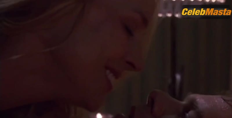 Julie Benz Bares Butt, Breasts Scene in Dexter