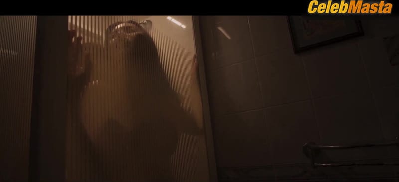 Angela Morena Booty and Boobs Scene in Tubero