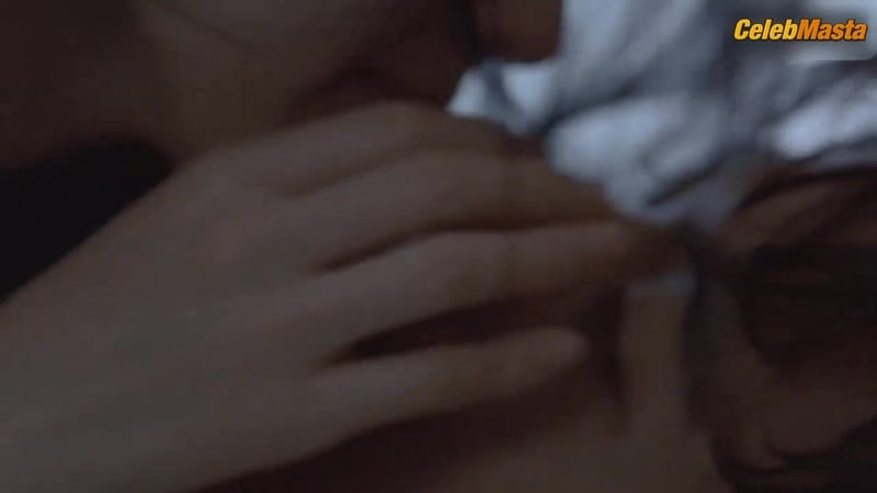 Son Ye-jin's Ass, Tits Scene in April Snow