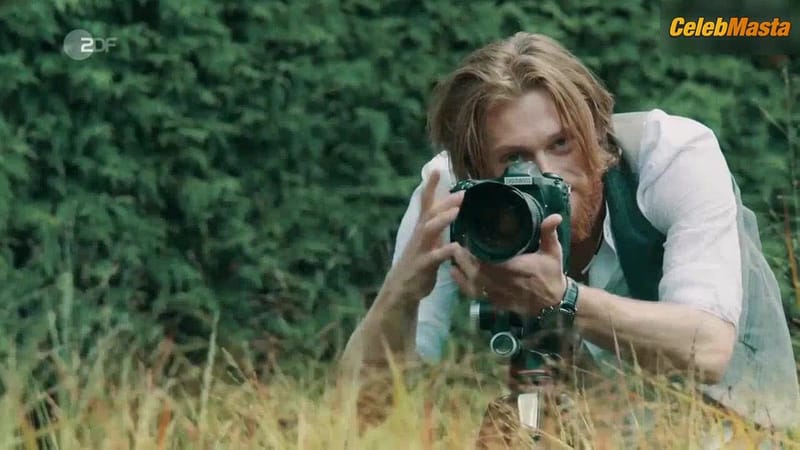 Svenja Jung Ass, Tits Scene from Die Chefin