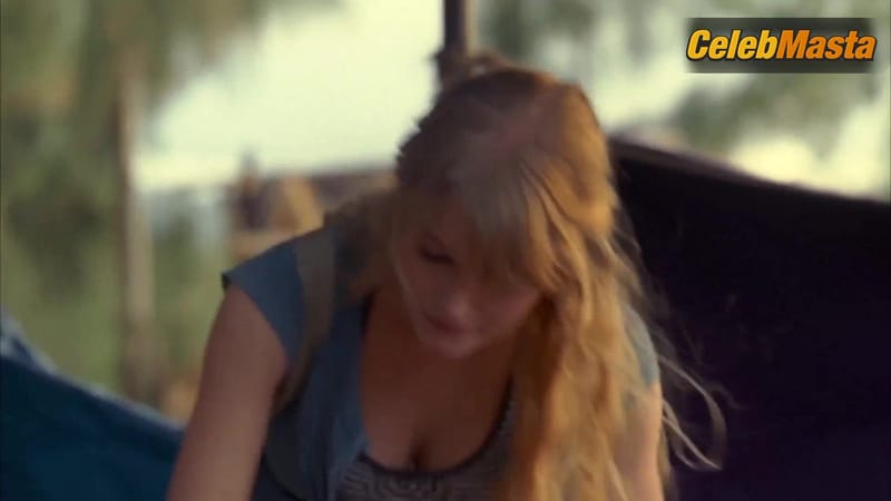 Emilie de Ravin's Tits Scene from Lost