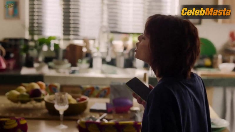Alba Planas and Maria de Nati's Boobs Scene in A Que Estas Esperando?
