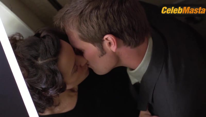 Jennifer Beals Tits and Underwear Scene in Turbulence 2 Fear Of Flying