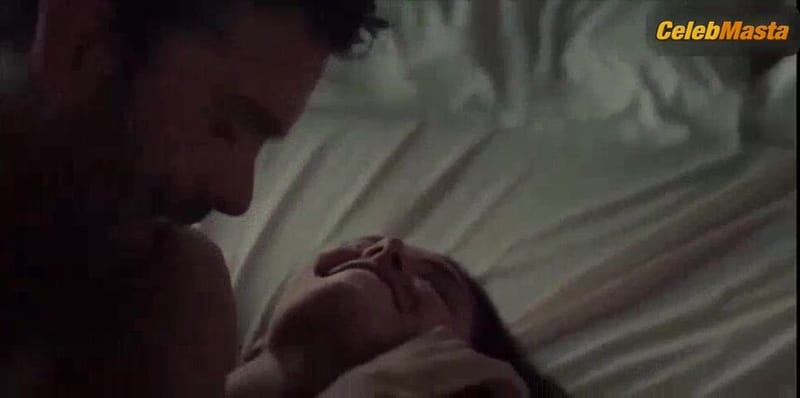 Hande Ercel's Swimsuit Scene in Chasing The Wind