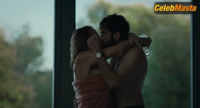 Claudia Gerini's Boobs Scene in The Body