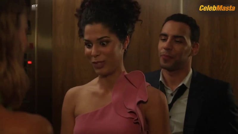 Nathalie Kelley's Sexy Scene from The Baker And The Beauty