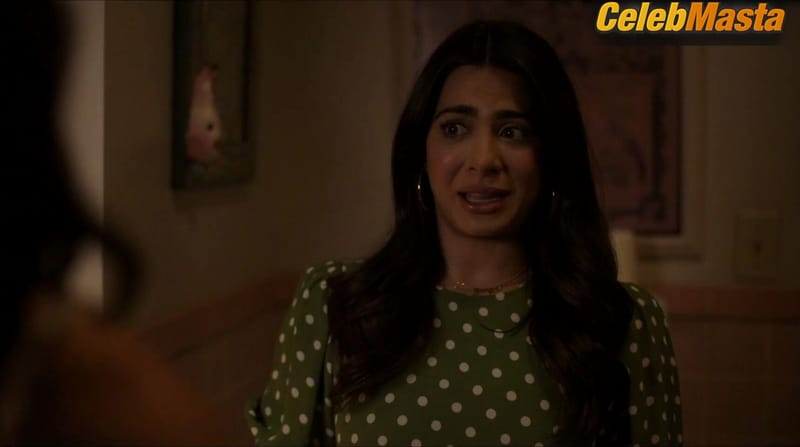Emeraude Toubia and Isis King's Underwear Scene from With Love